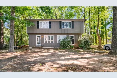 4021-4023 Knollwood Drive, High Point, NC 27263 - Photo 2