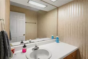 4021-4023 Knollwood Dr, High Point, NC 27263 - Photo 14
