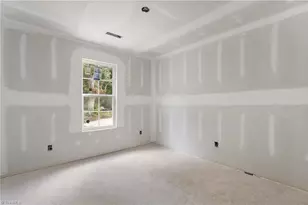 2607 Urban St, Winston-Salem, NC 27107 - Photo 14