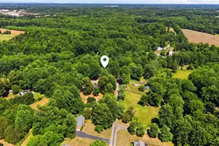 118 Teague Ct, Wallburg, NC 27107 - Photo 38
