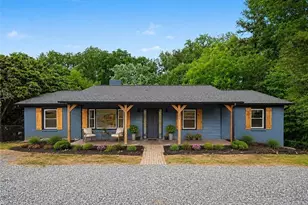 3927 Beacon Dr, Winston-Salem, NC 27106 - Photo 1