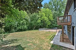 3927 Beacon Dr, Winston-Salem, NC 27106 - Photo 28