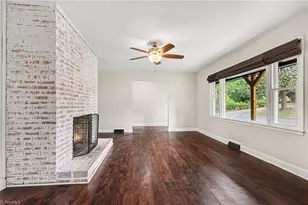 3927 Beacon Dr, Winston-Salem, NC 27106 - Photo 8