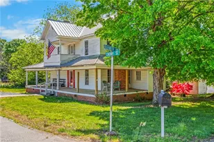 413 S Cherry St, East Bend, NC 27018 - Photo 2