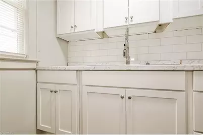 517 Willow Street, Mount Airy, NC 27030 - Photo 10
