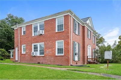 517 Willow Street, Mount Airy, NC 27030 - Photo 2