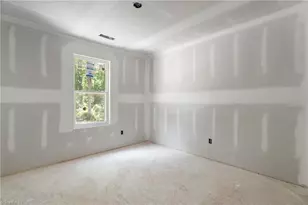 2635 Urban St, Winston-Salem, NC 27107 - Photo 16