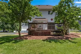 9036 Jefferson Woods Dr, Rural Hall, NC 27045 - Photo 32