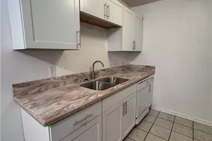 519 Mystic Dr, Greensboro, NC 27406 - Photo 12