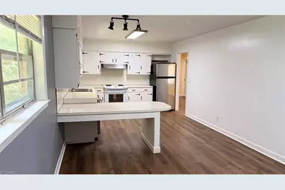 134 Carolina Avenue, Mount Airy, NC 27030 - Photo 6
