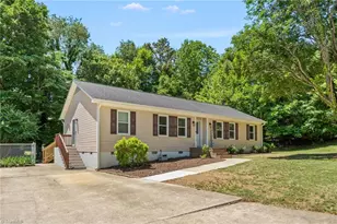 1800 Rivertrace Point, High Point, NC 27265 - Photo 4