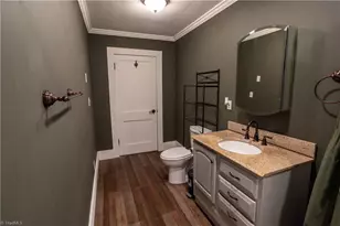7384 Walnut Cove Rd, Walnut Cove, NC 27052 - Photo 6