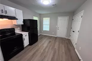 2318 Purdy Ave, High Point, NC 27260 - Photo 8