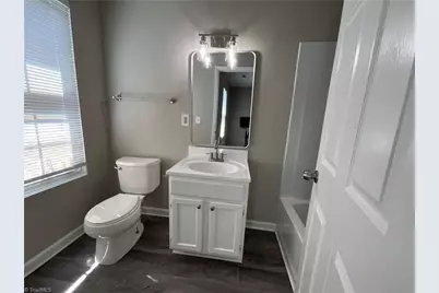 2709 Ingleside Drive, High Point, NC 27265 - Photo 10