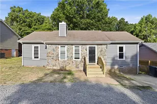 1916 Willow Rd, Greensboro, NC 27406 - Photo 1