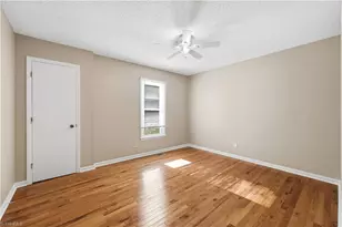 1916 Willow Rd, Greensboro, NC 27406 - Photo 10