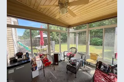 4904 Old Towne Village Circle, Pfafftown, NC 27040 - Photo 16