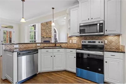 4656 Kellys Trail, Winston-Salem, NC 27101 - Photo 10