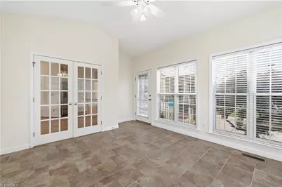 4332 Southern Oak Drive, High Point, NC 27265 - Photo 20