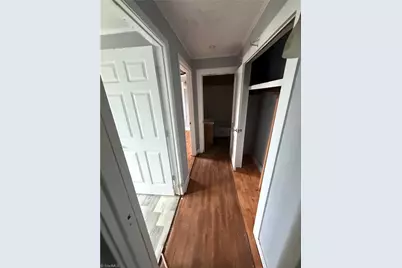 908 W Lee Avenue, Yadkinville, NC 27055 - Photo 14