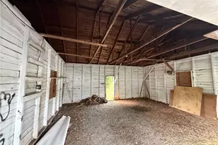 908 W Lee Ave, Yadkinville, NC 27055 - Photo 18