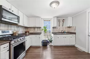 2104 Sheldon Rd, Greensboro, NC 27405 - Photo 8