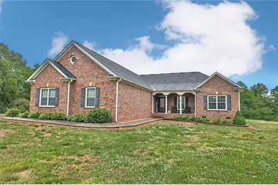 3127 Yorkshire Lane, Boonville, NC 27011 - Photo 4
