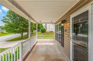 532 Rockbridge Dr, Kernersville, NC 27284 - Photo 4