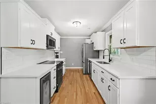 4135 Arden St, Clemmons, NC 27012 - Photo 2