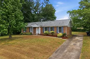 2402 Revolan Ct, Greensboro, NC 27407 - Photo 40