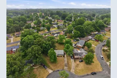 2402 Revolan Court, Greensboro, NC 27407 - Photo 44