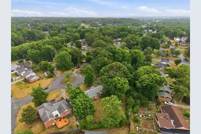 2402 Revolan Court, Greensboro, NC 27407 - Photo 50