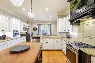 2105 Stone Ridge Pl, Winston-Salem, NC 27107 - Photo 14