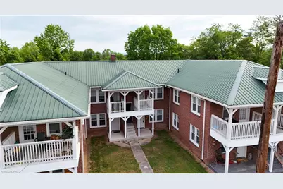 1007 Main Street, Mount Airy, NC 27030 - Photo 6