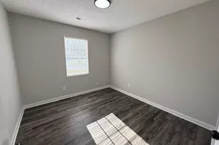 2806 Pleasant Garden Rd, Greensboro, NC 27406 - Photo 2