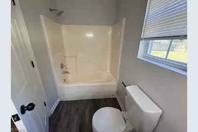 2806 Pleasant Garden Road, Greensboro, NC 27406 - Photo 10