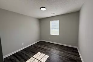 2806 Pleasant Garden Rd, Greensboro, NC 27406 - Photo 4
