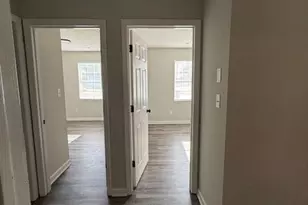 2806 Pleasant Garden Rd, Greensboro, NC 27406 - Photo 12