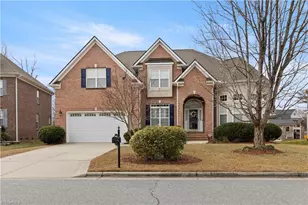 108 Olde Salem Dr, Jamestown, NC 27282 - Photo 2