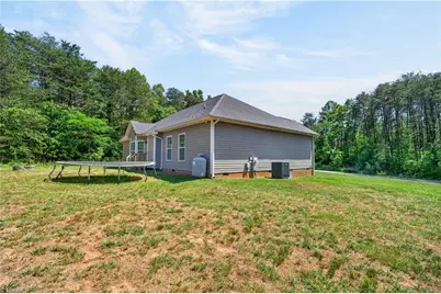 552 Tom Hunter Road, Pilot Mountain, NC 27041 - Photo 8
