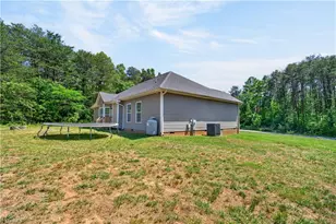 552 Tom Hunter Rd, Pilot Mountain, NC 27041 - Photo 8