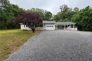 6126 Ridge Rd, Tobaccoville, NC 27050 - Photo 8