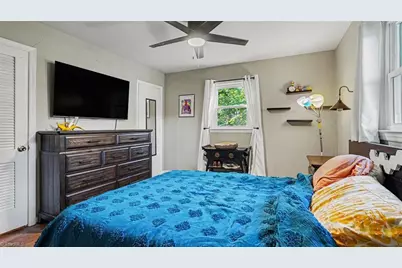611 Candlewood Drive, Greensboro, NC 27403 - Photo 16