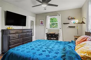 611 Candlewood Dr, Greensboro, NC 27403 - Photo 16