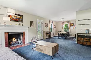 611 Candlewood Dr, Greensboro, NC 27403 - Photo 6