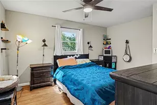 611 Candlewood Dr, Greensboro, NC 27403 - Photo 16