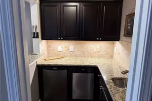 4008 Highland Creek Ct, Pfafftown, NC 27040 - Photo 4