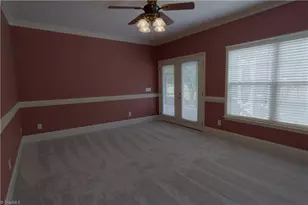 2034 Waterford Pointe Rd, Lexington, NC 27292 - Photo 18