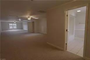 2034 Waterford Pointe Rd, Lexington, NC 27292 - Photo 28