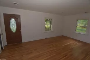 4340 Spenway Pl, Winston-Salem, NC 27106 - Photo 8